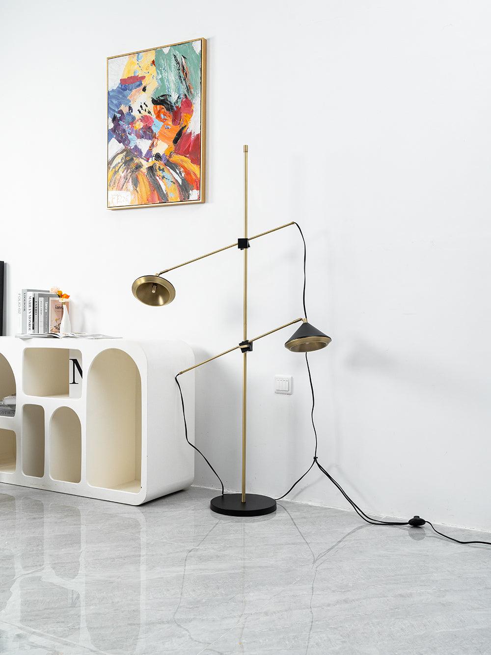 Mylirir art deco-gulvlampe i messing