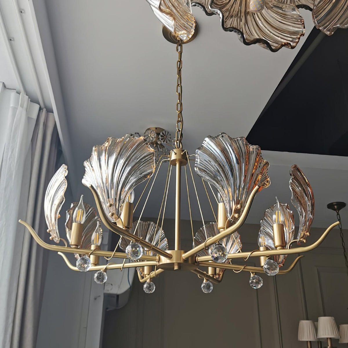 Candeeiro de teto Luxereon em cobre, com folhas de cristal