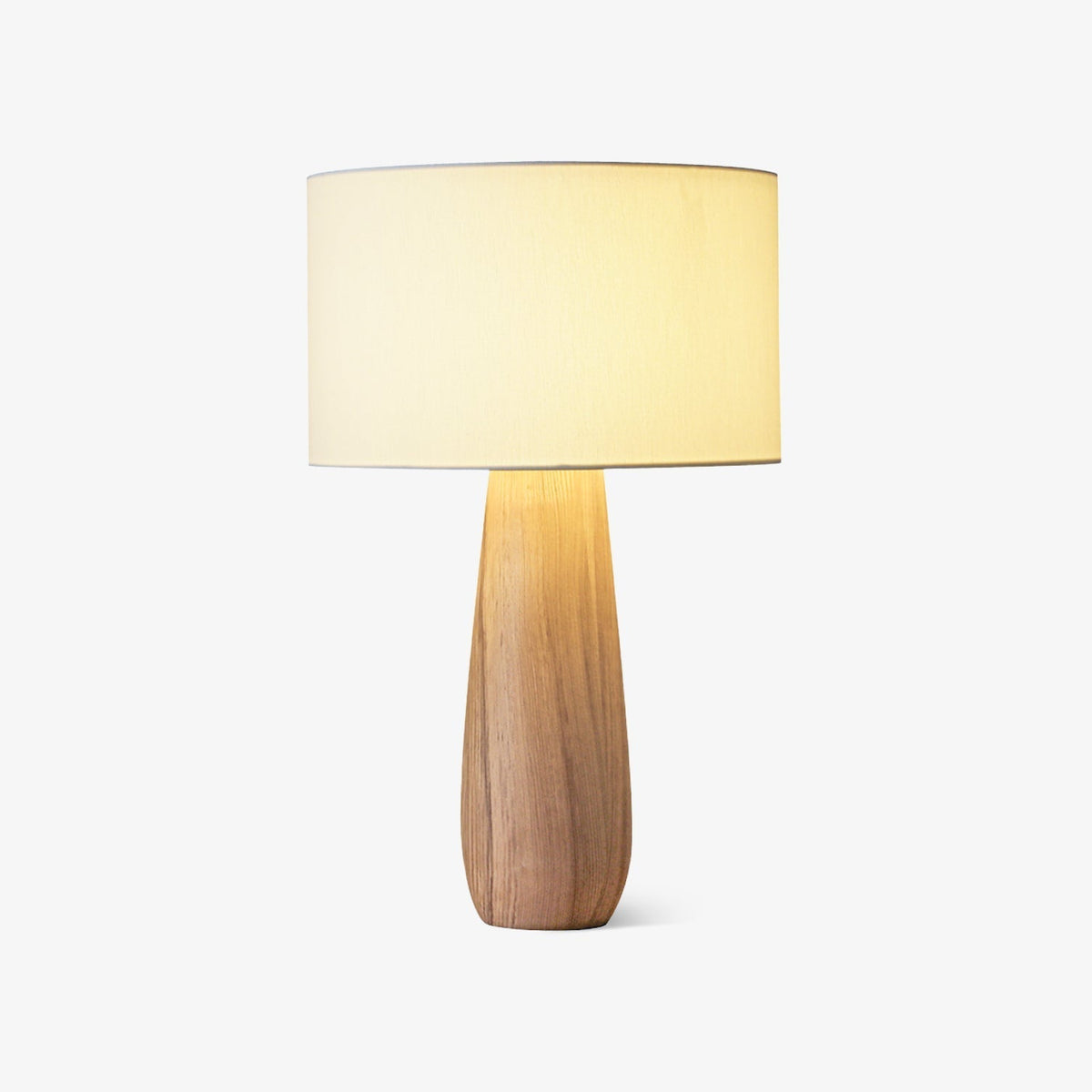 Aero nordisk bordslampa i tyg
