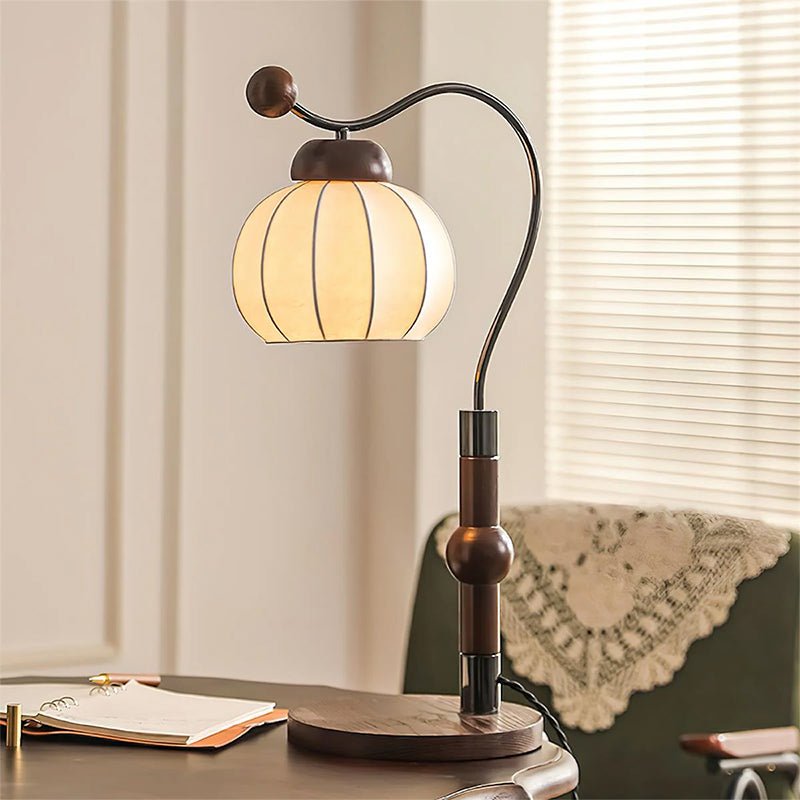 Zyran retrobordlampe i silke og træ