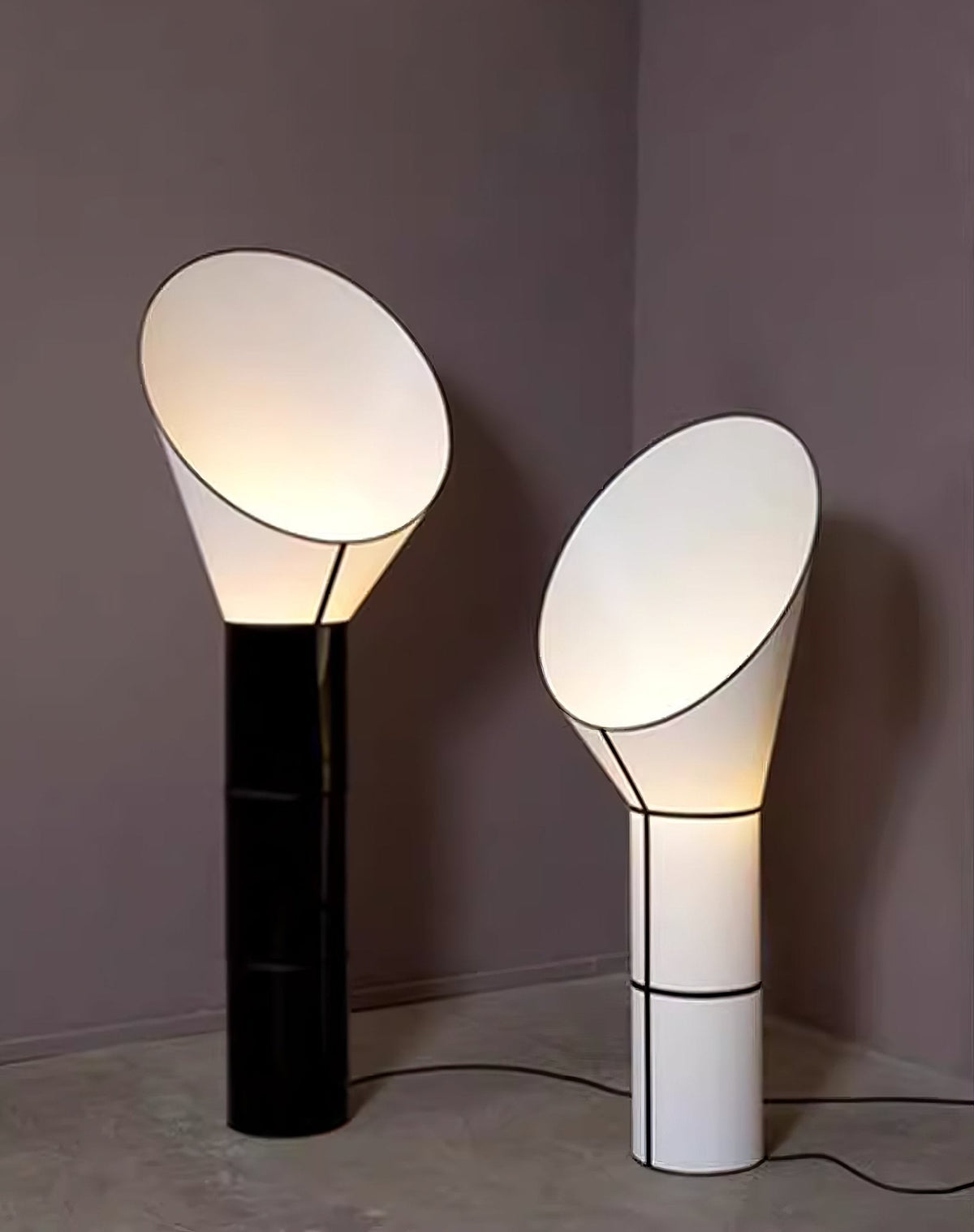 Thornevale Sketch Line-golvlampa