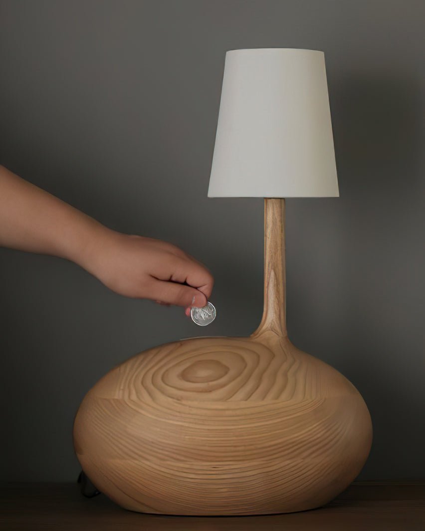 Brixten bordlampe i træ og stof