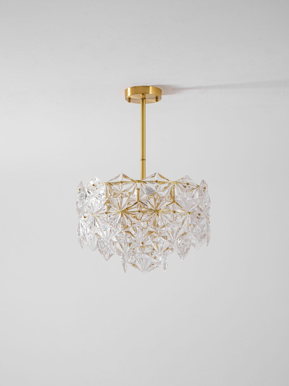 Candeeiro de lustre Eirararia em vidro dourado com flocos de neve