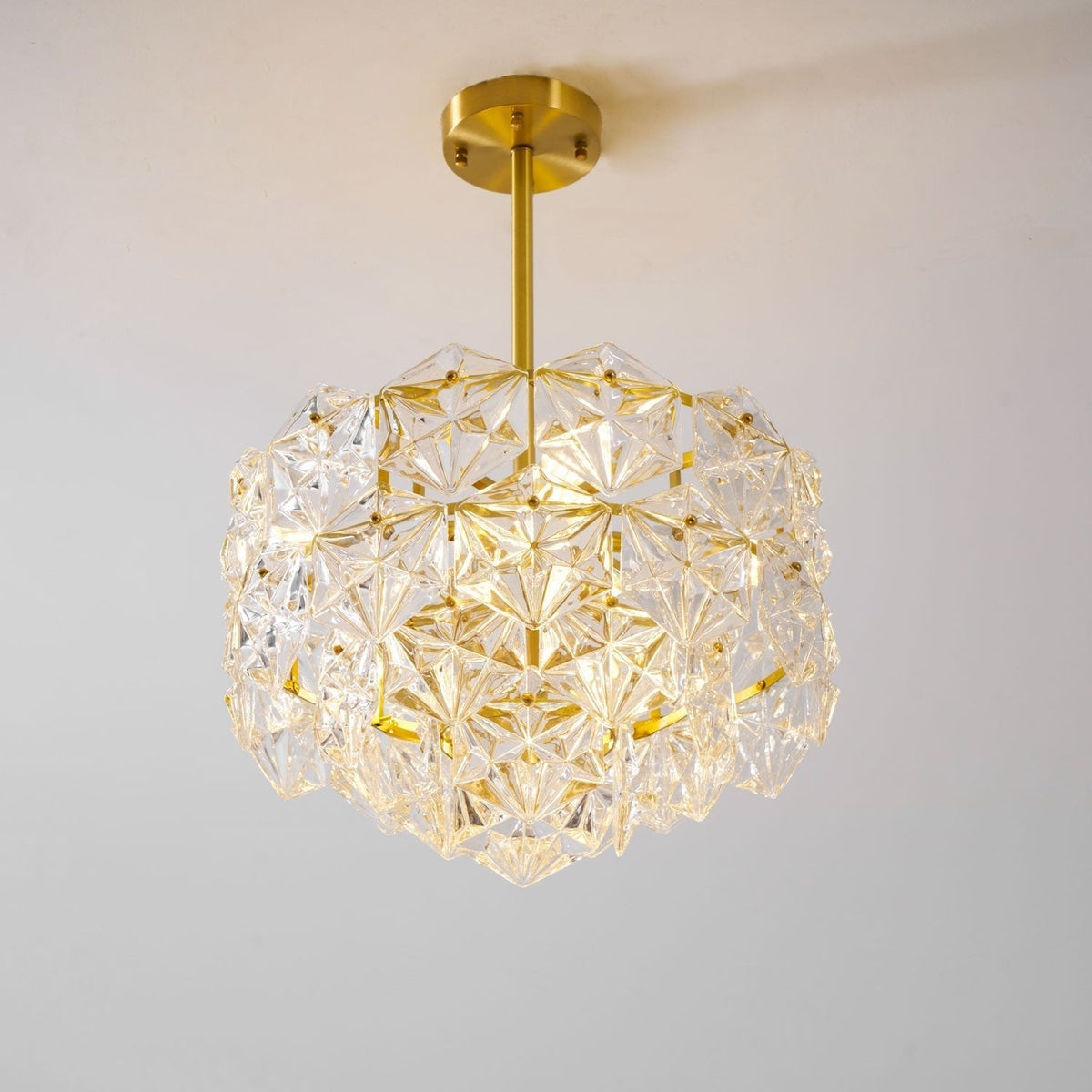Candeeiro de lustre Eirararia em vidro dourado com flocos de neve