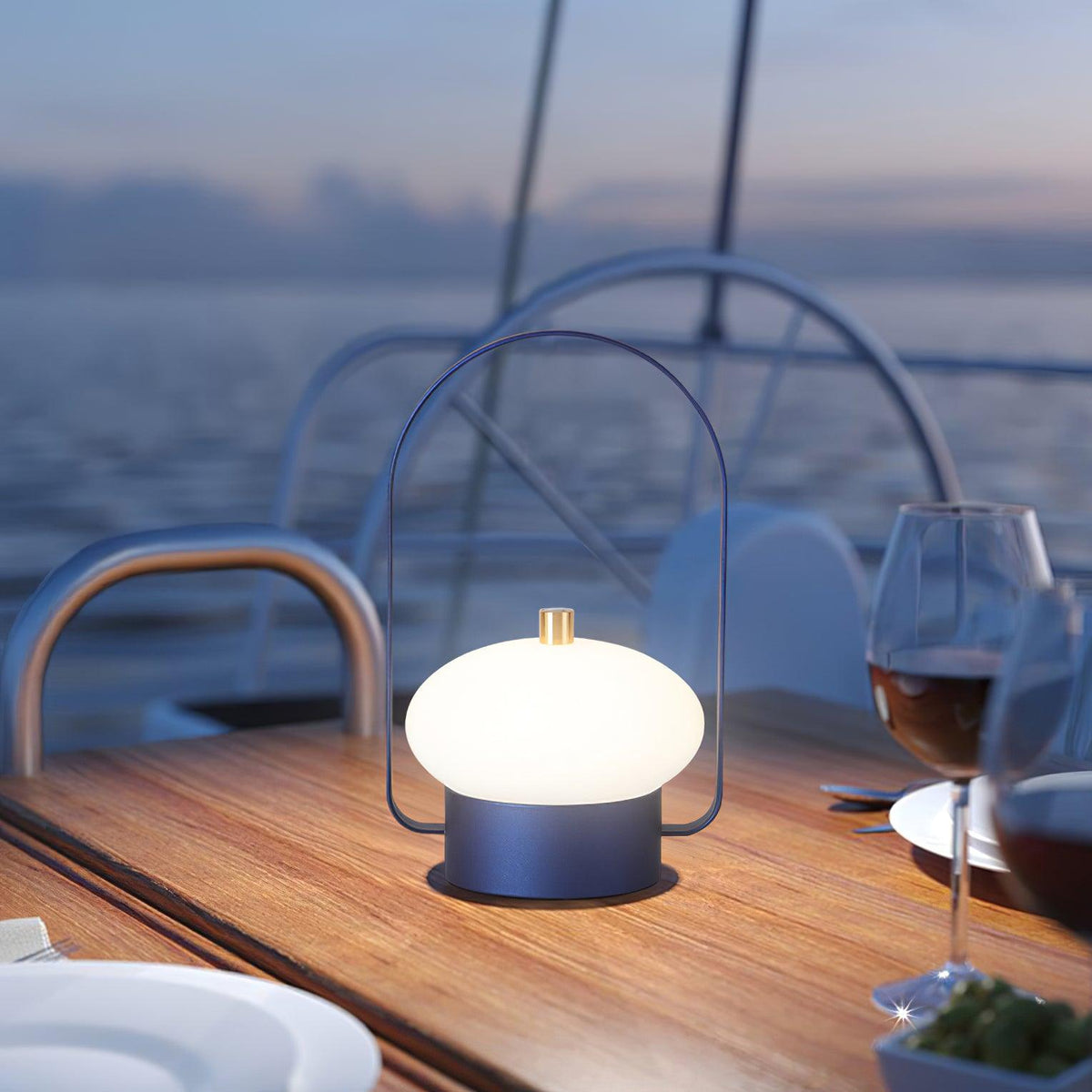 Talten Mid-Century Modern bordslampa