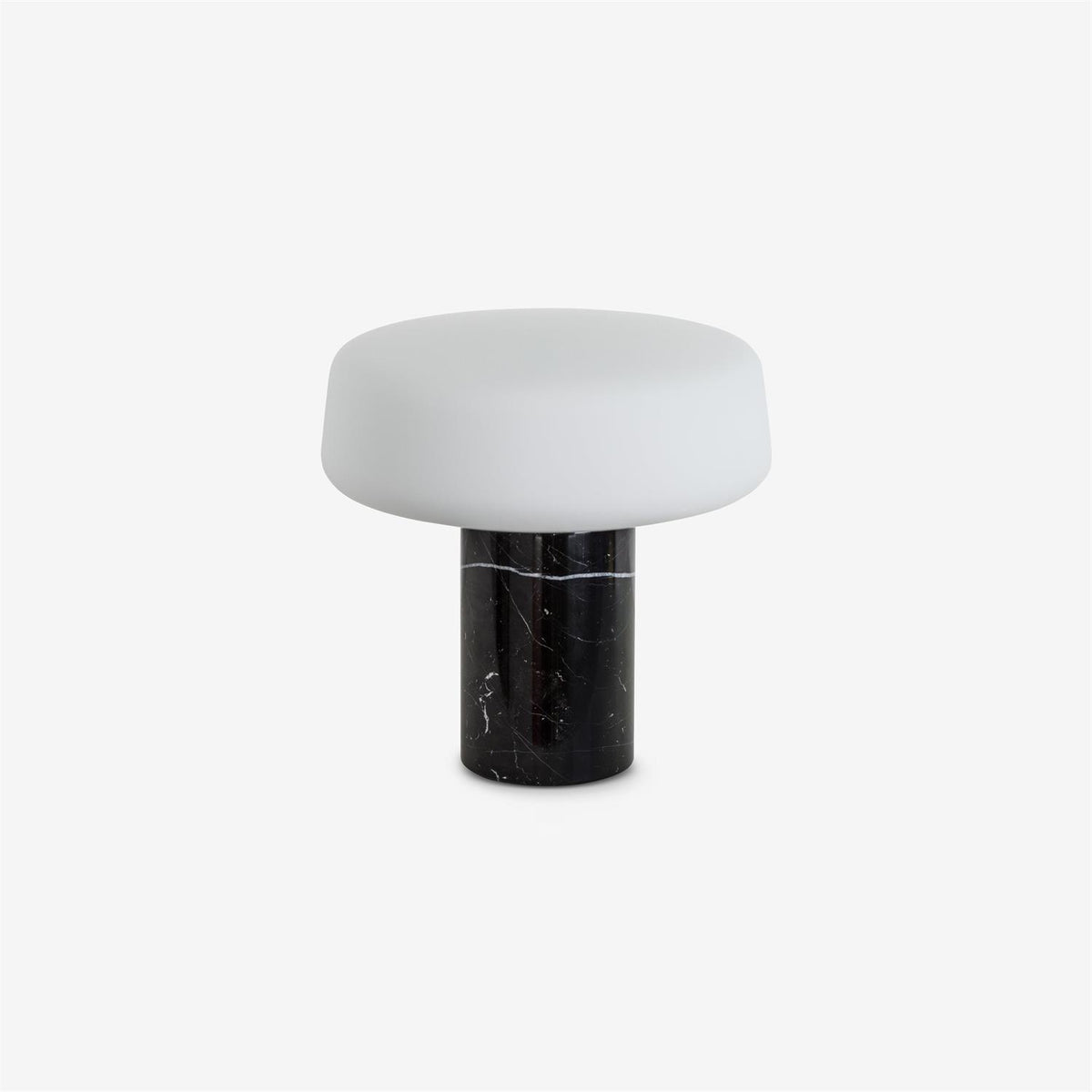 Erinilil bordlampe med marmorfod