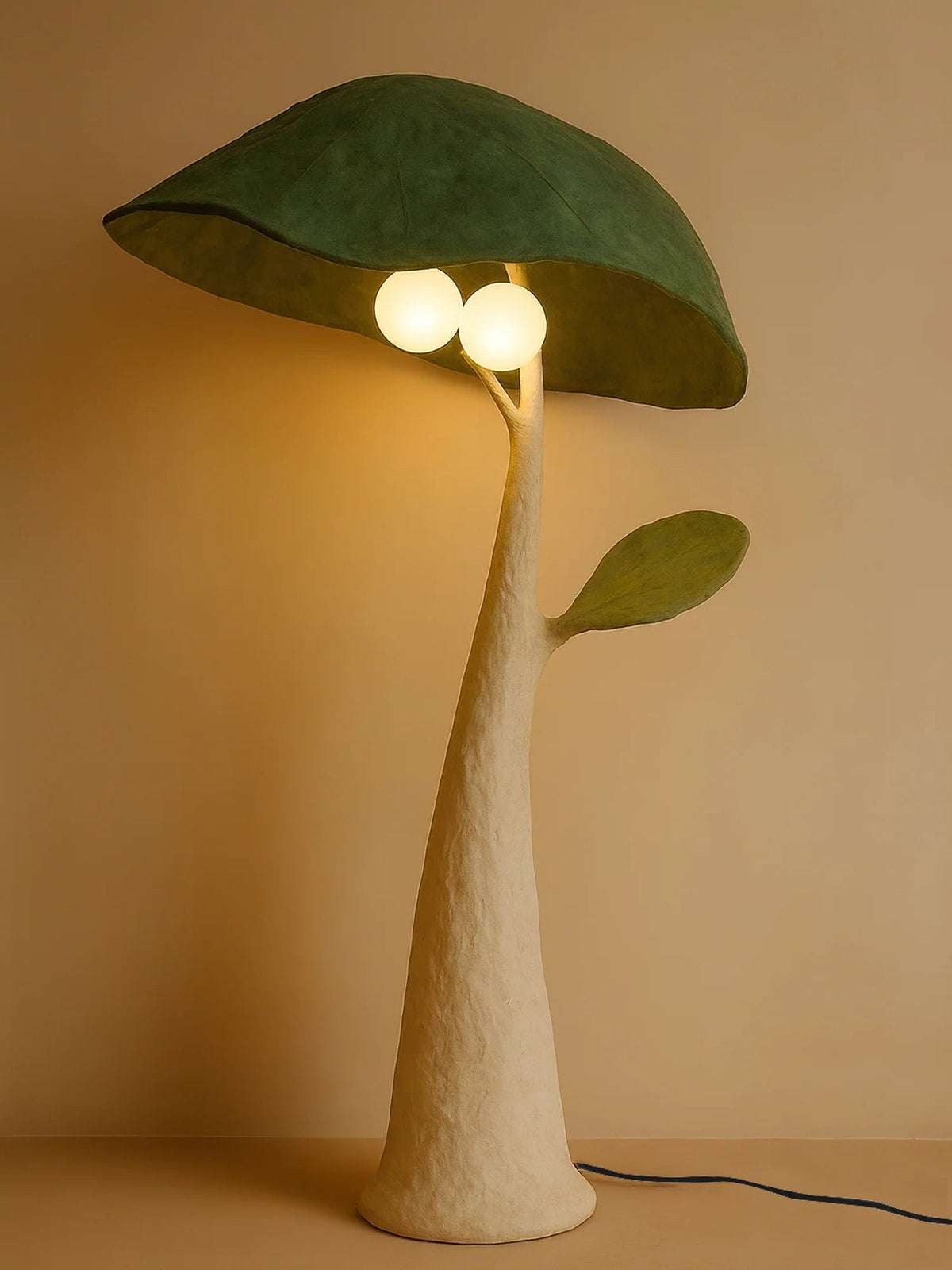 Soloma gulvlampe