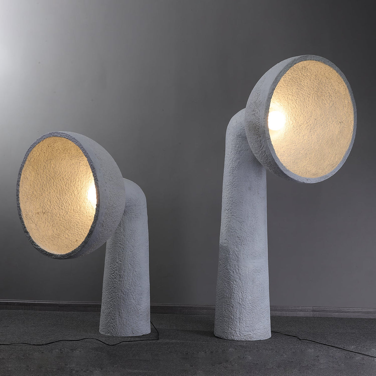 Arliris bordlampe i beton