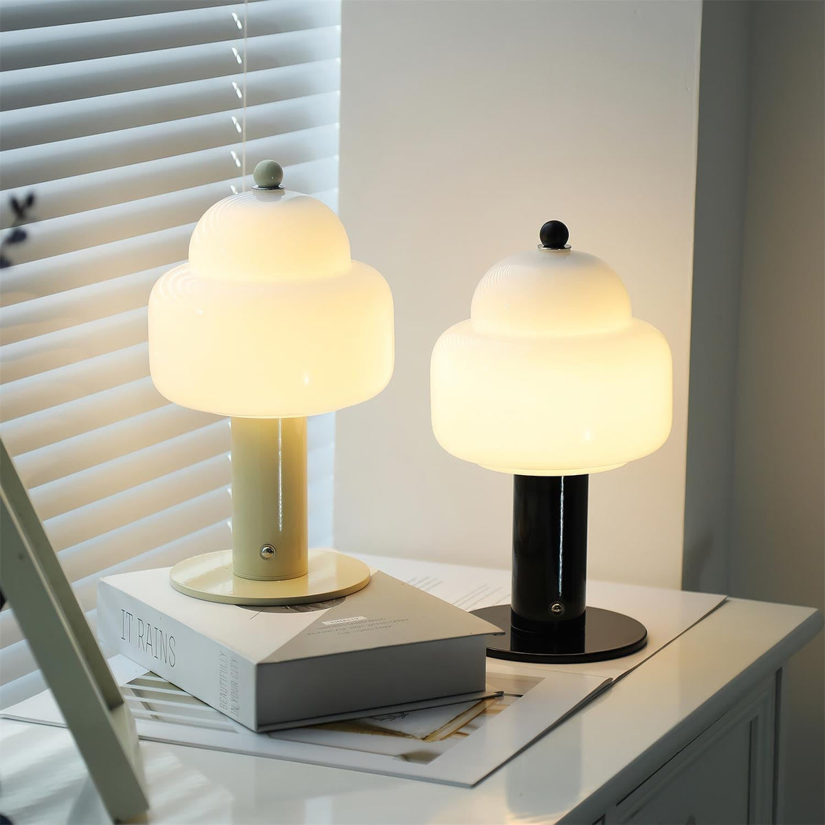 Seluiella-bordlampe