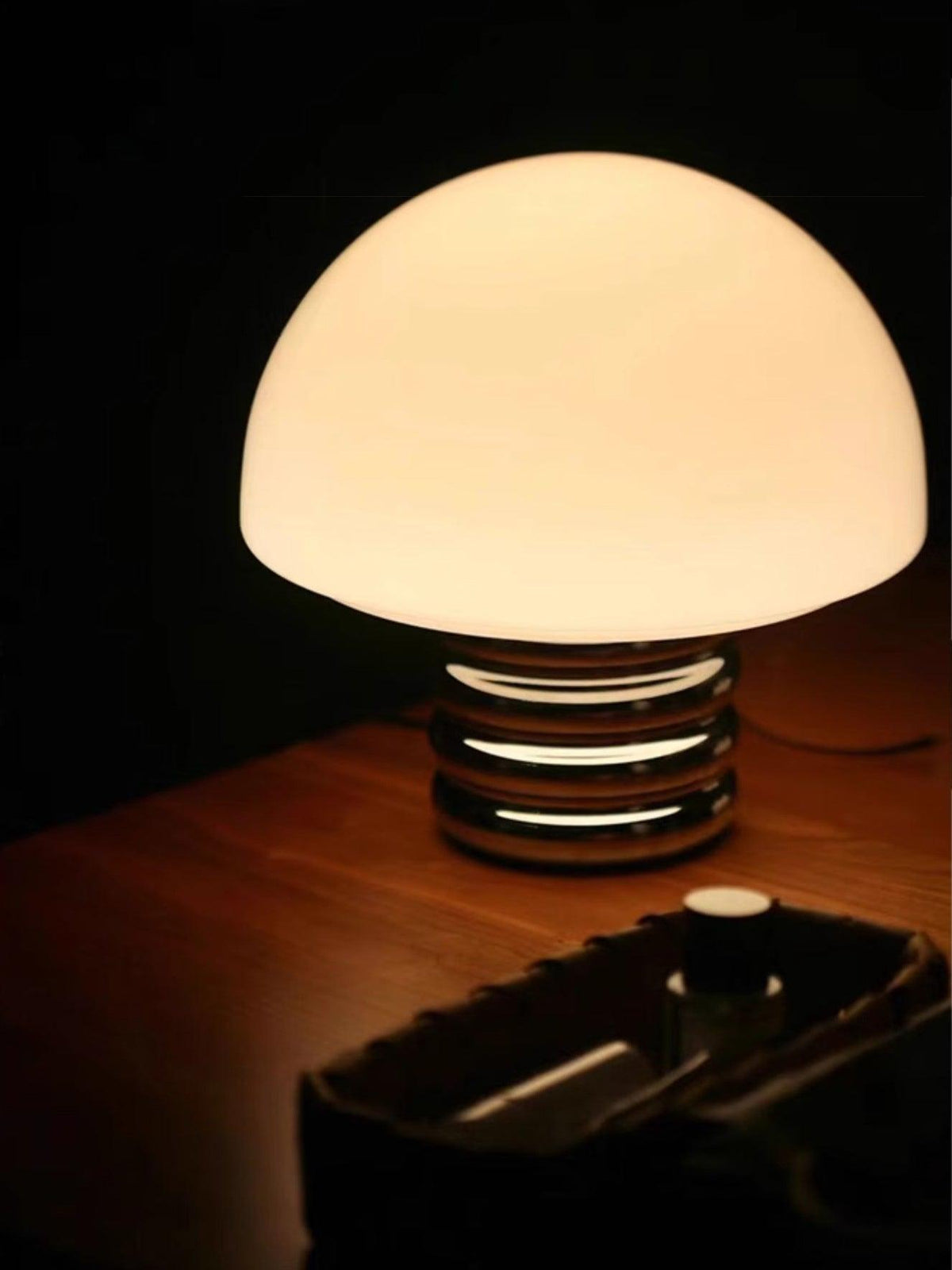 Ortvin minimalistisk glasbordslampa