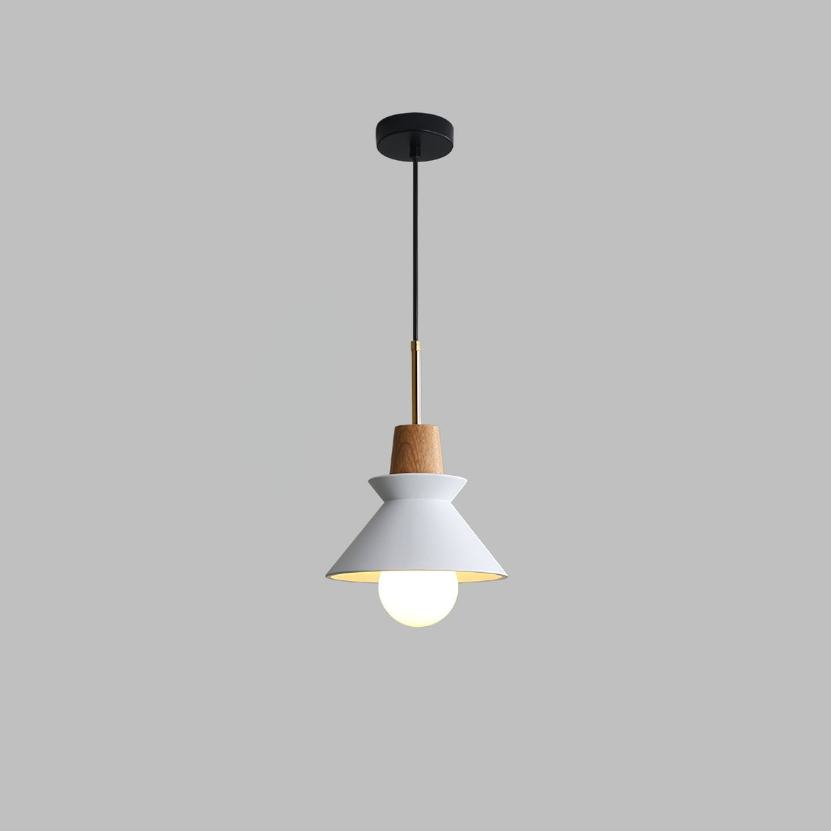 Revelo puuvalaisin, pohjoismainen minimalistinen muotoilu