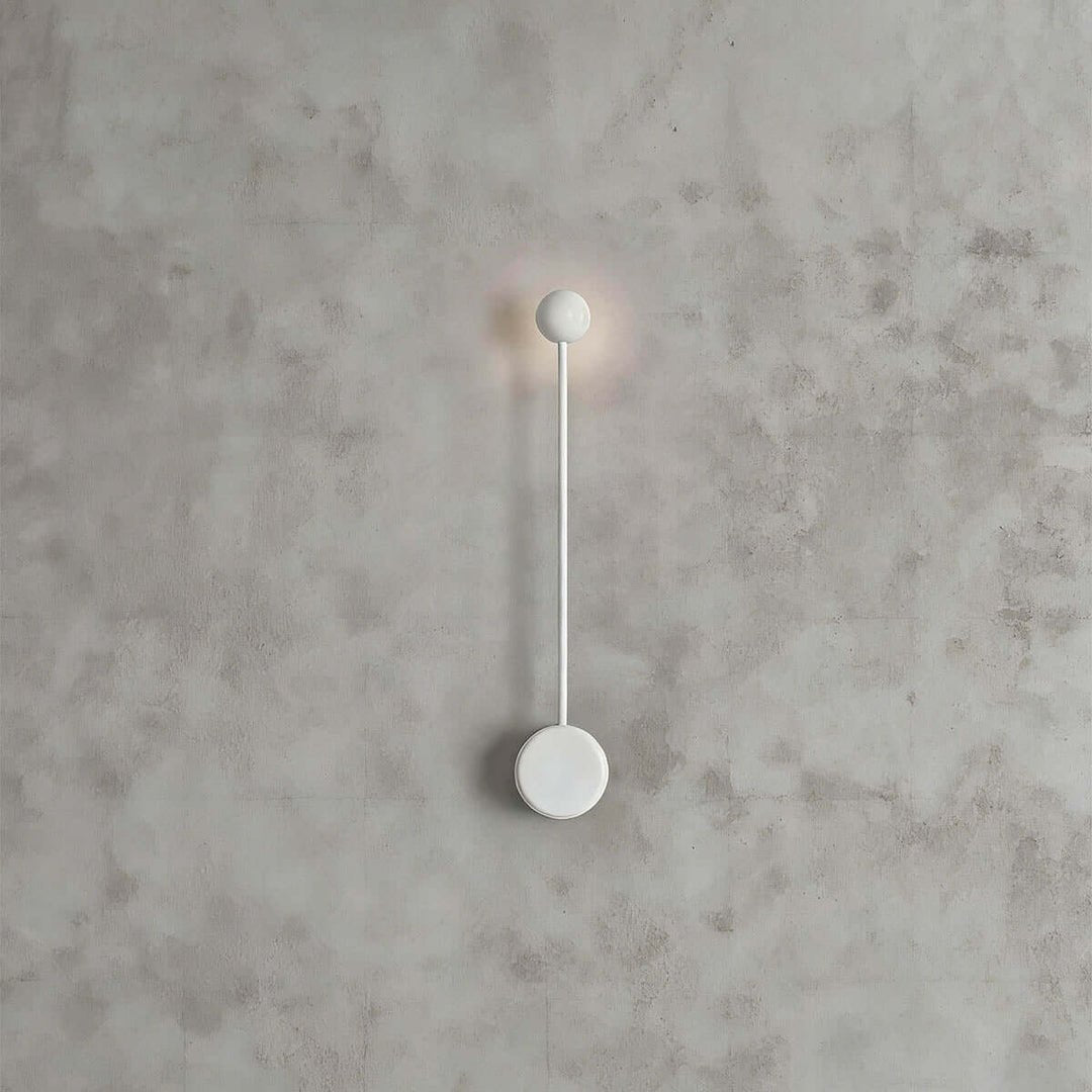 LED-væglampe med kugle på skaft