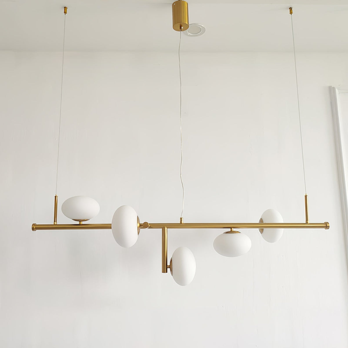 Balance moderne lysekrone i glas
