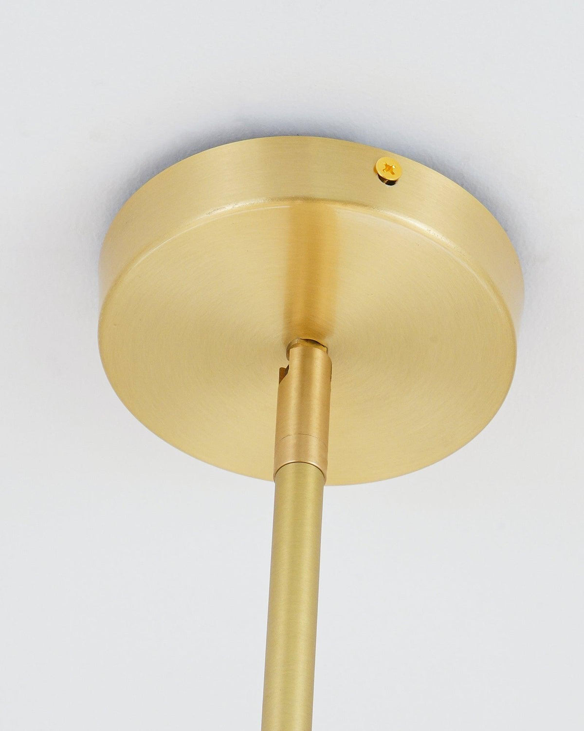 Casoella moderne Sphere & Stem-lysekrone i guldfarve med LED