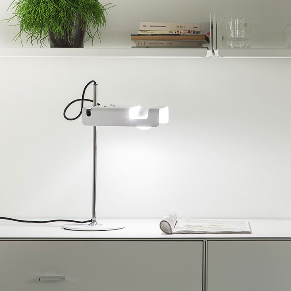 Candeeiro de mesa futurista Lumousin