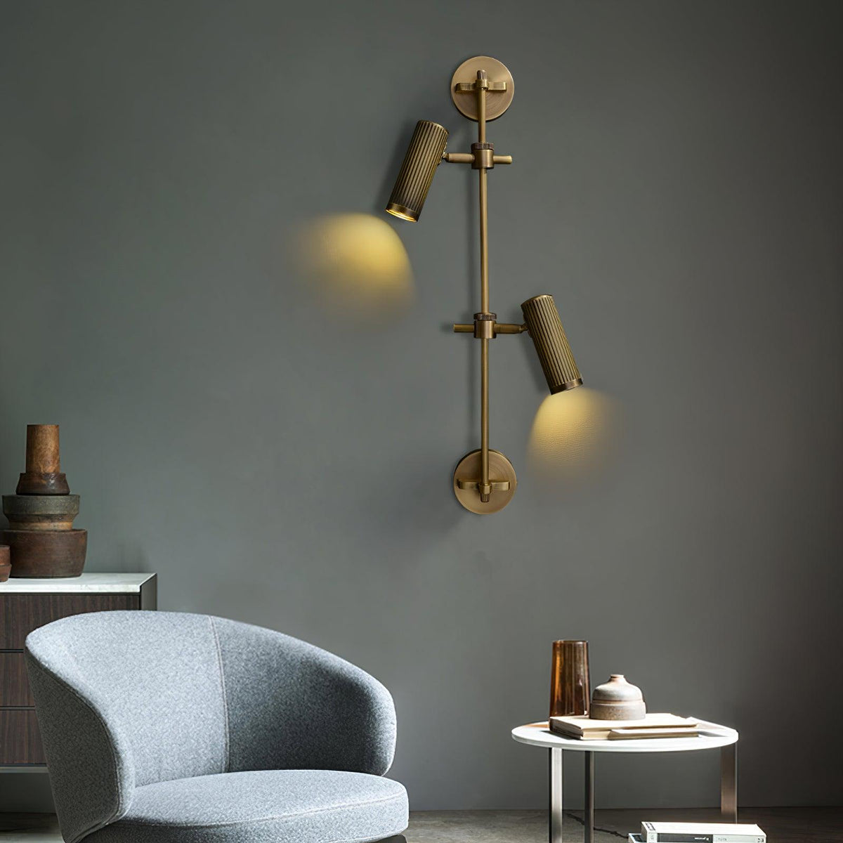 Kirixel industriell vägglampa i mässing