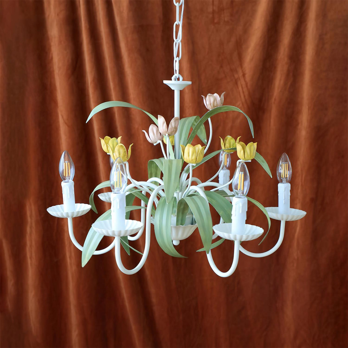 Aveniena Chandelier