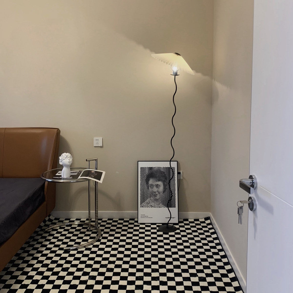 Lioraven minimalistisk gulvlampe i stof