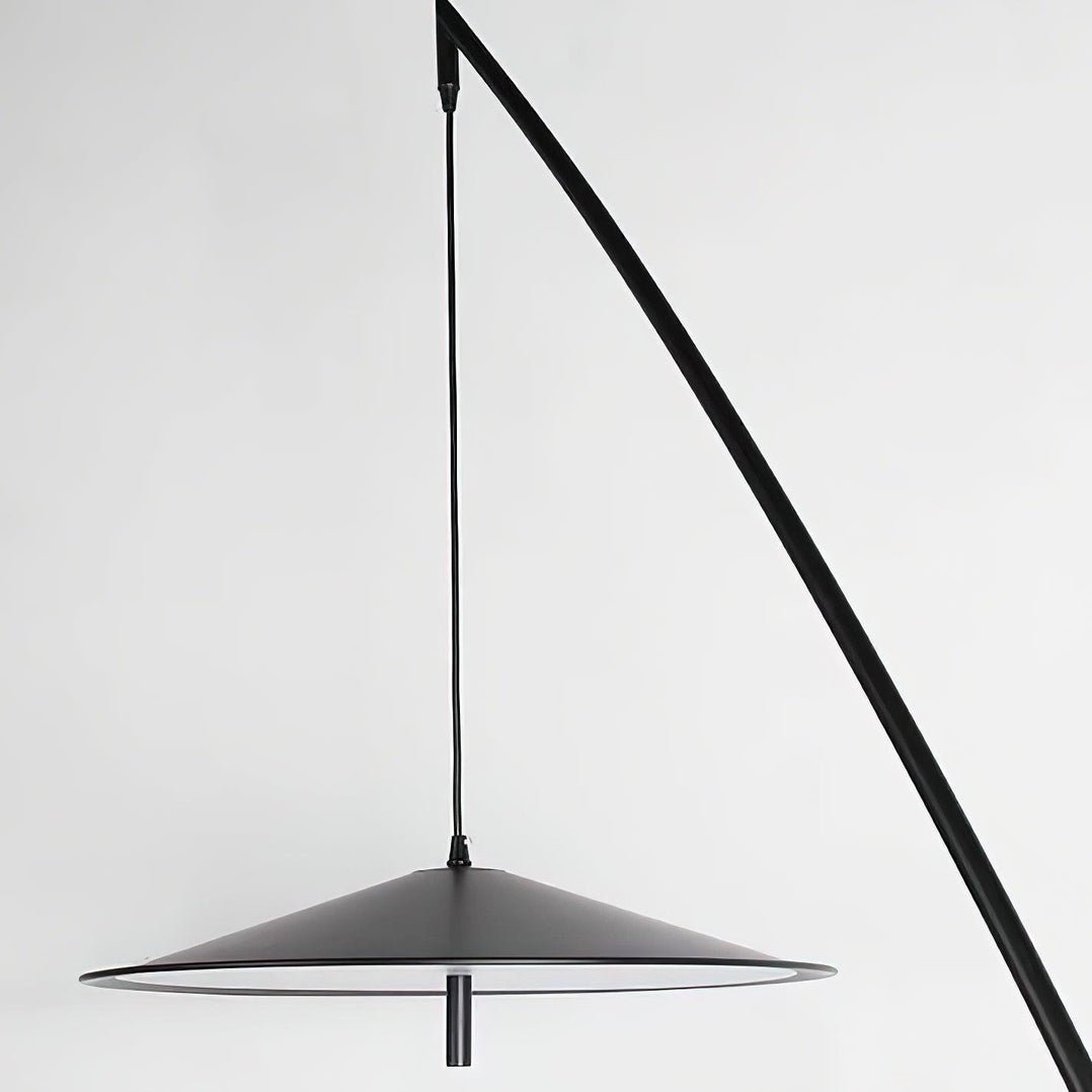 Arcana minimalistisk golvlampa i svart