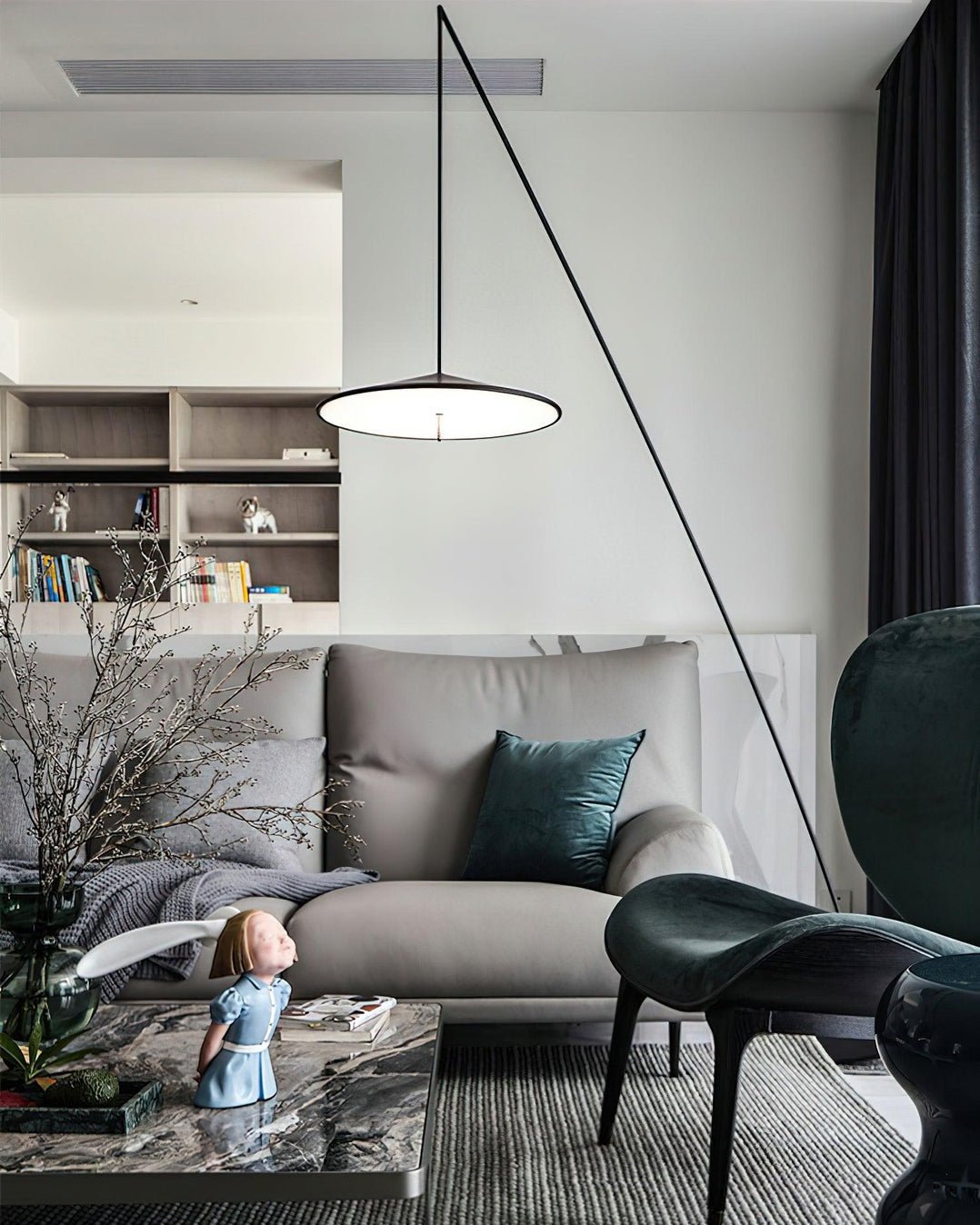 Arcana minimalistisk golvlampa i svart