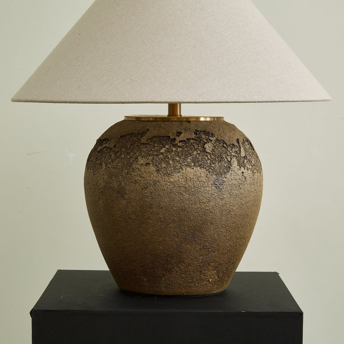 Enid moderne keramisk bordlampe