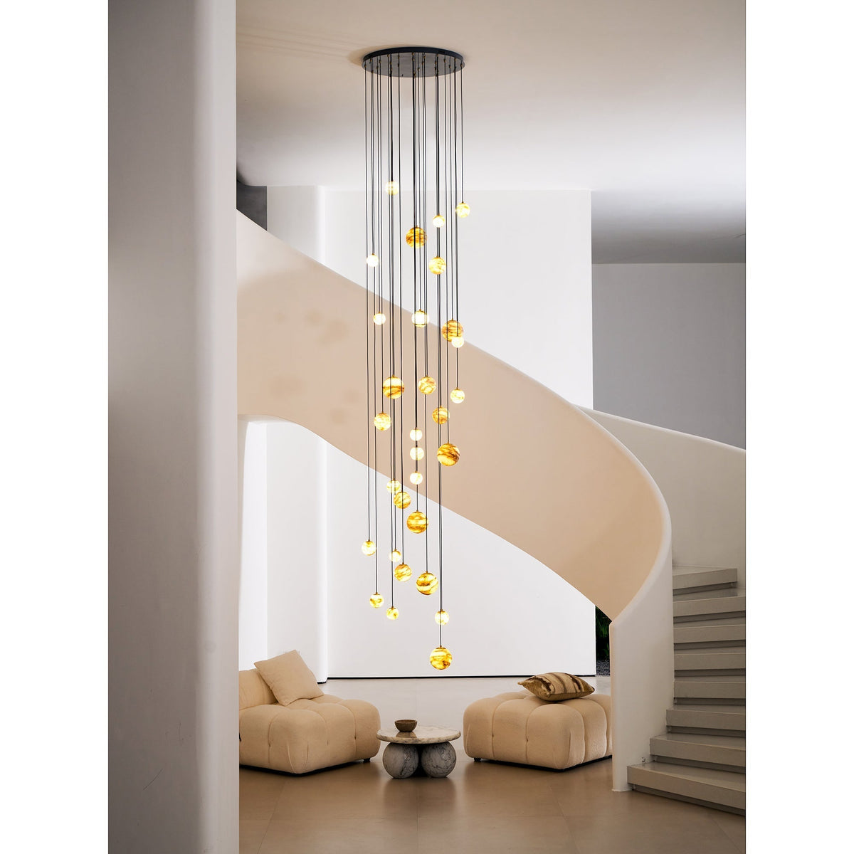 Candelabro Sultana, cascata de orbes em alabastro