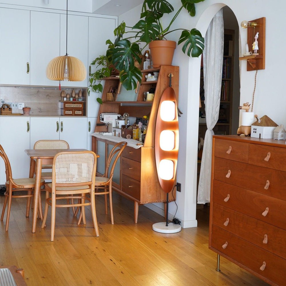 Camirara-gulvlampe i marmor