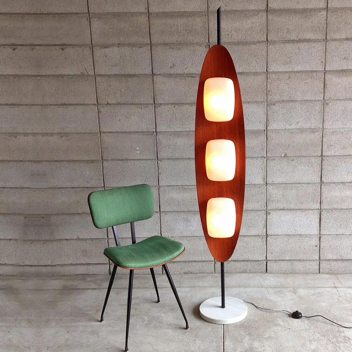 Camirara-gulvlampe i marmor