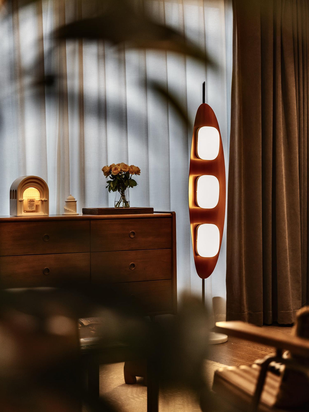Camirara-gulvlampe i marmor