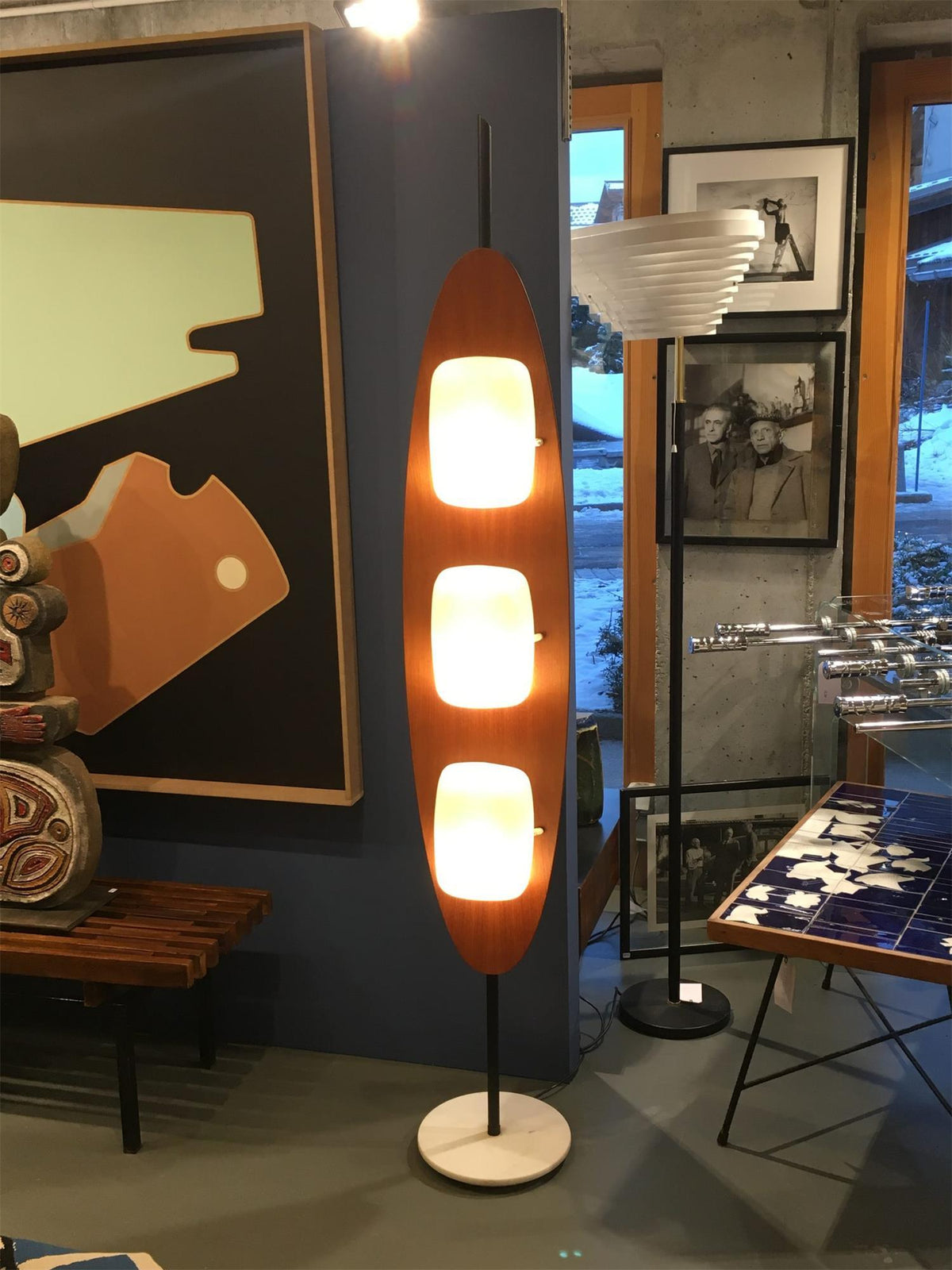 Camirara-gulvlampe i marmor