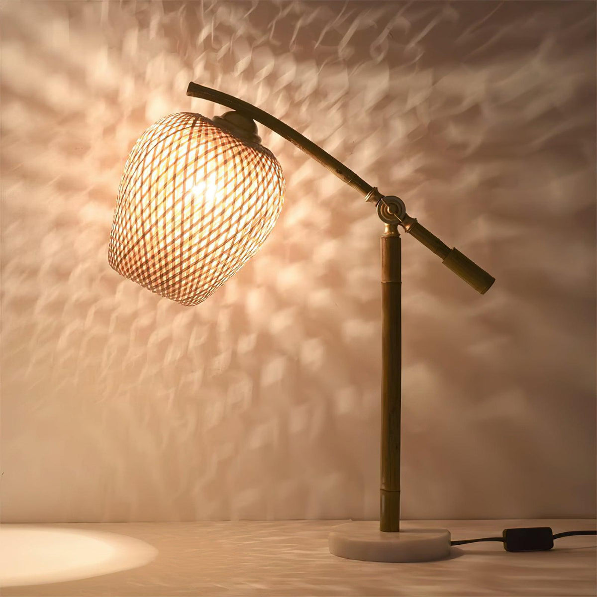 Zanell zeninspirerad bordslampa i bambu