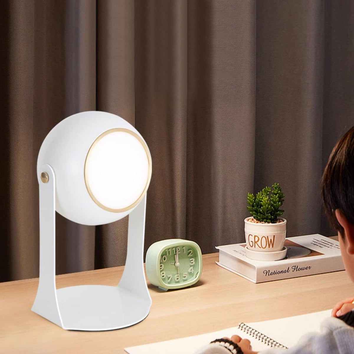 Ulsken minimalistisk bordlampe i akryl