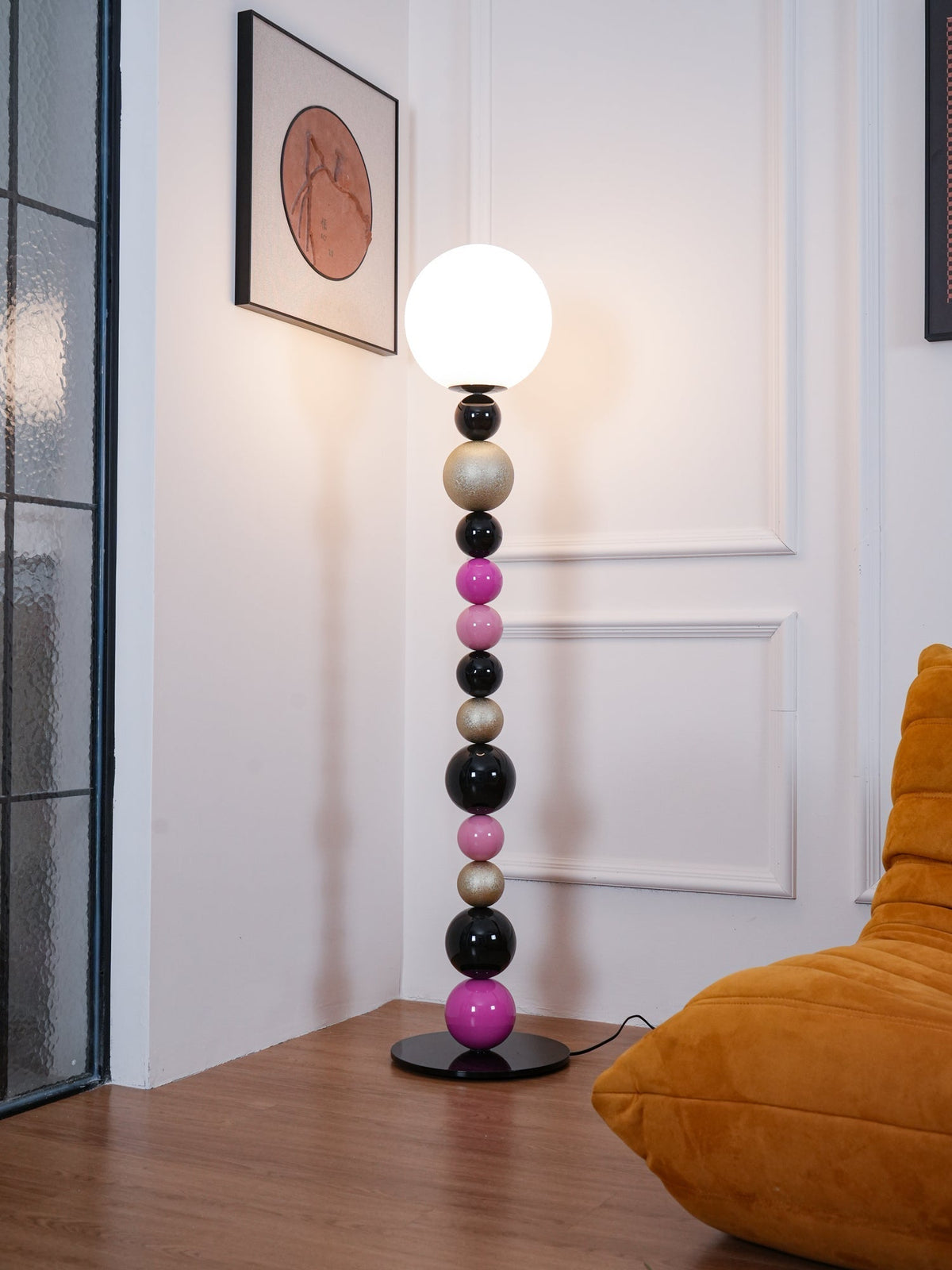 Beads-golvlampa