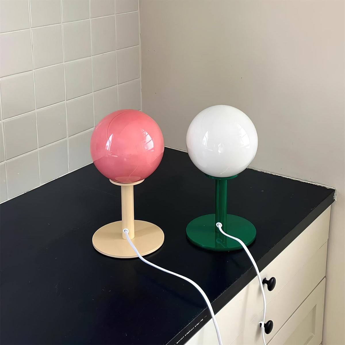 Viraoiella-bordlampe
