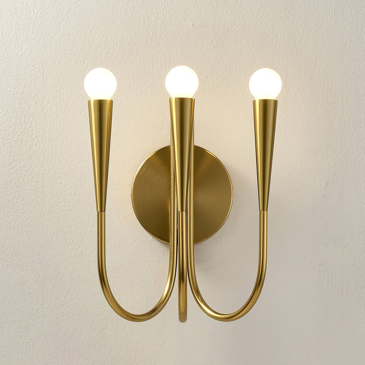 Eoveth exklusiv elegant vägglampa med arm i glas