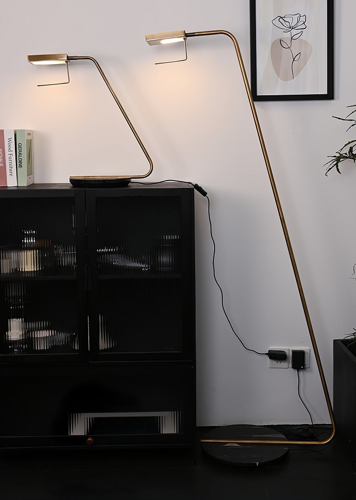 Petivine minimalistisk gulvlampe i marmor