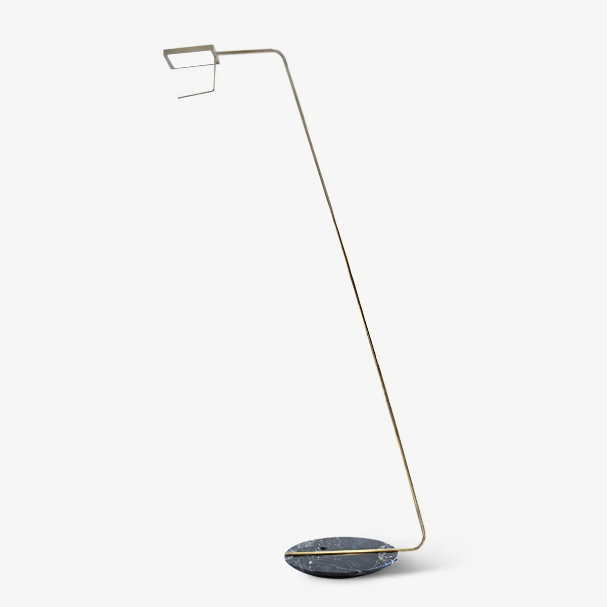 Petivinen minimalistinen marmorilattiavalaisin