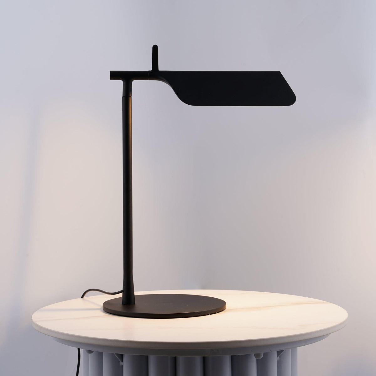 Cilorn minimalistisk bordslampa i akryl