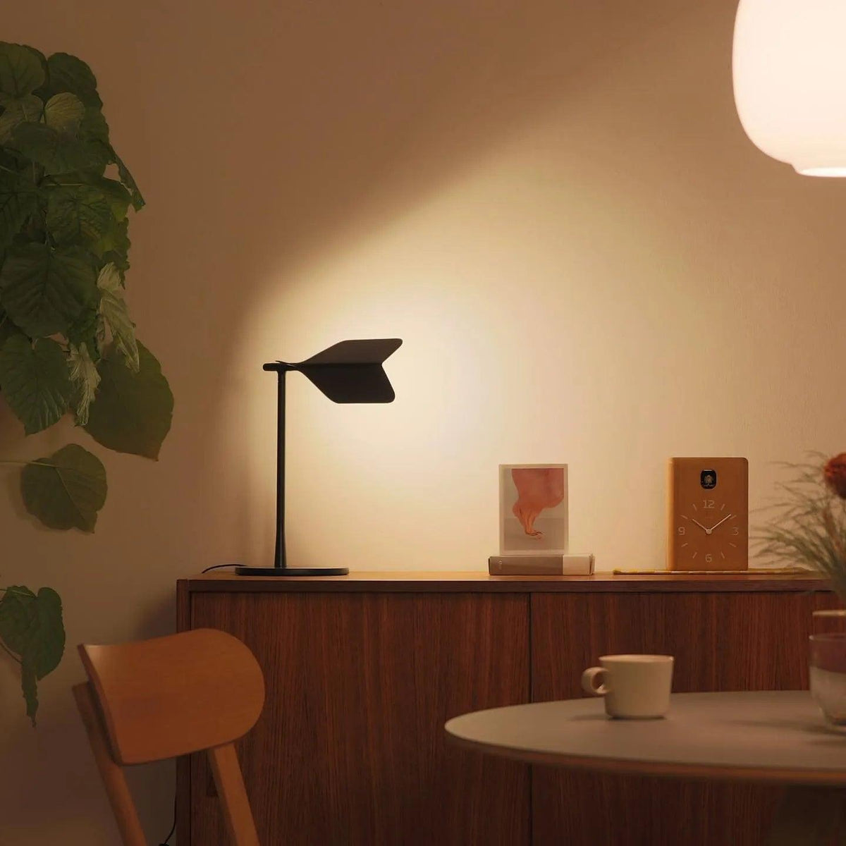 Cilorn minimalistisk bordslampa i akryl