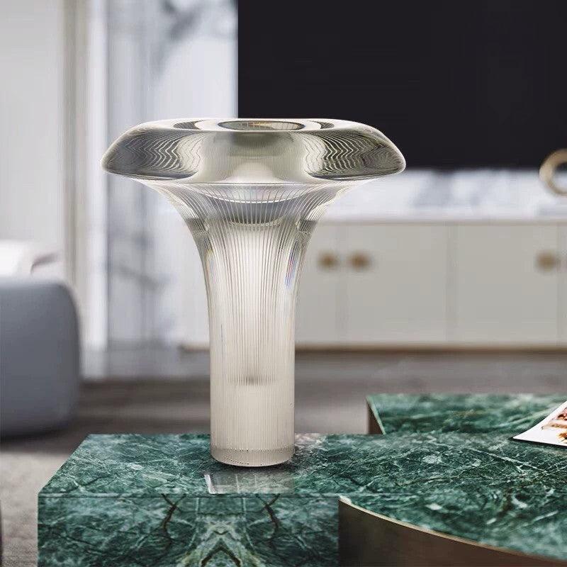 Carl moderne bordlampe i glas