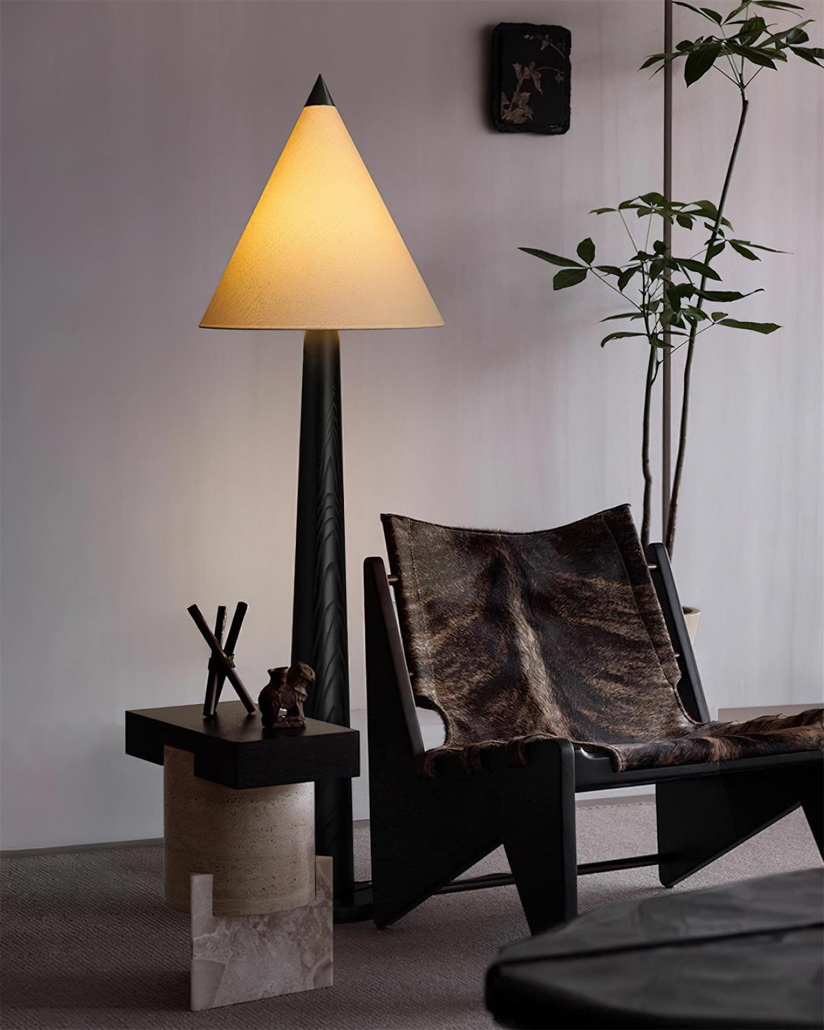 Cone-Gable golvlampa