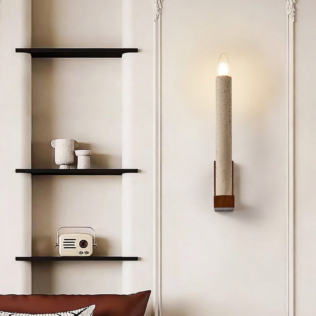 Marius Travertine Candle -seinävalaisin