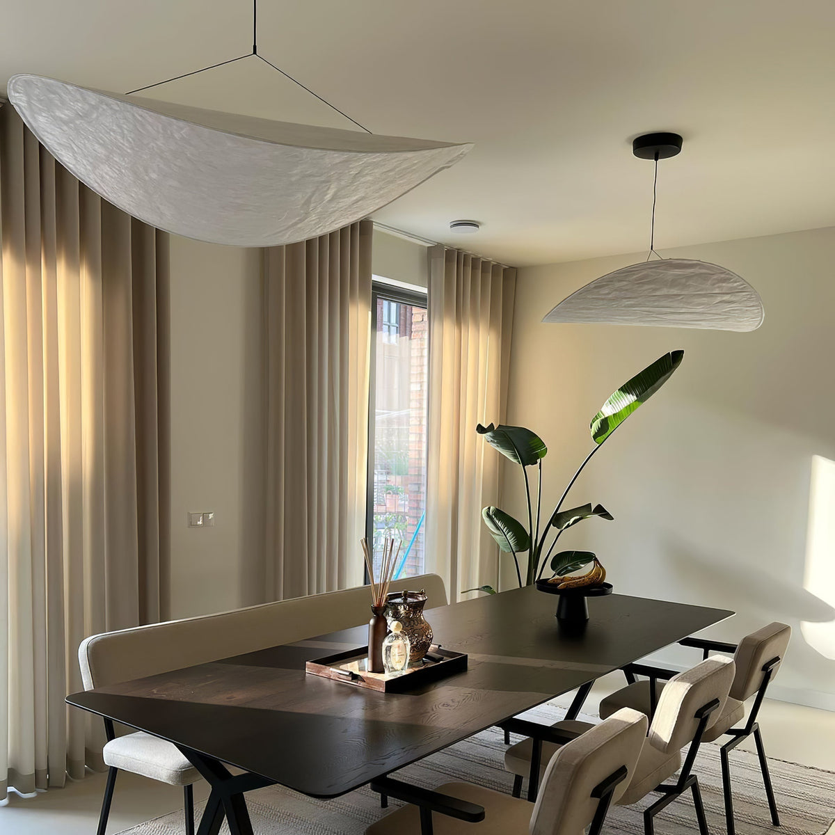 Luminette, minimalistinen silkkiriippuvalaisin