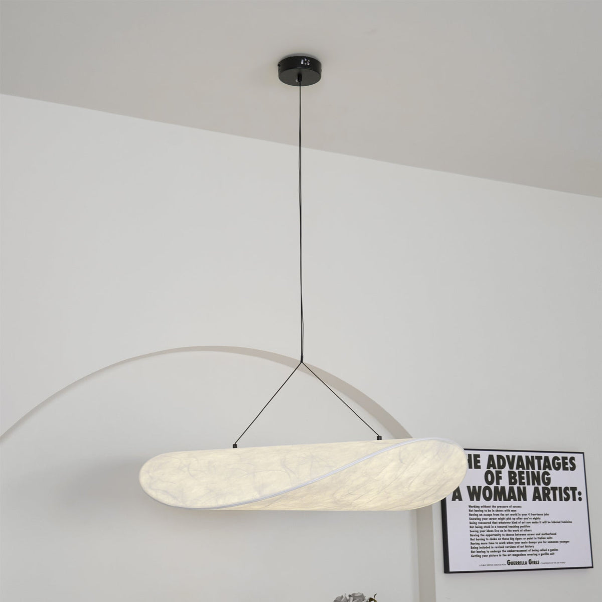 Luminette, minimalistinen silkkiriippuvalaisin