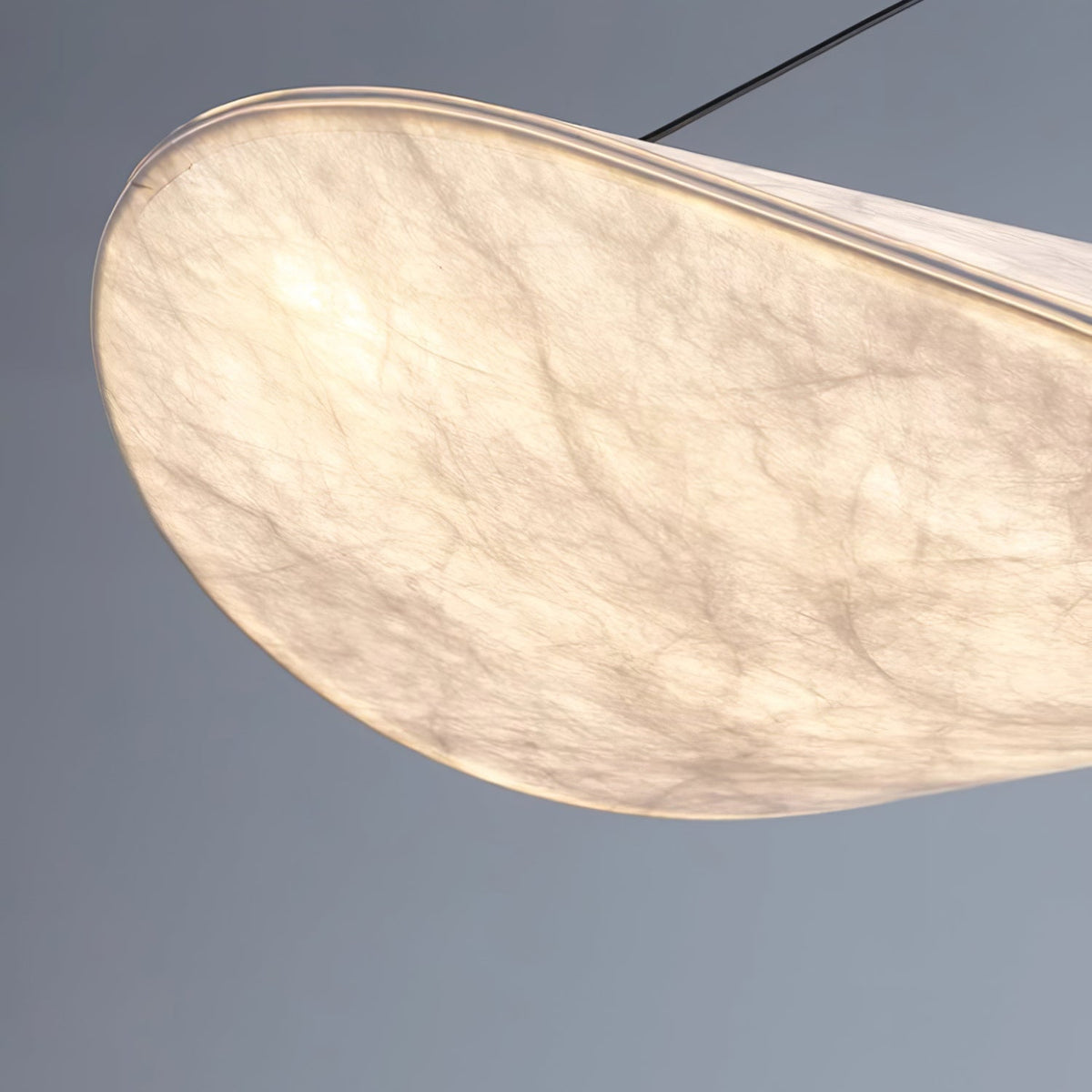 Candeeiro suspenso Twist contemporâneo com cabo decorativo