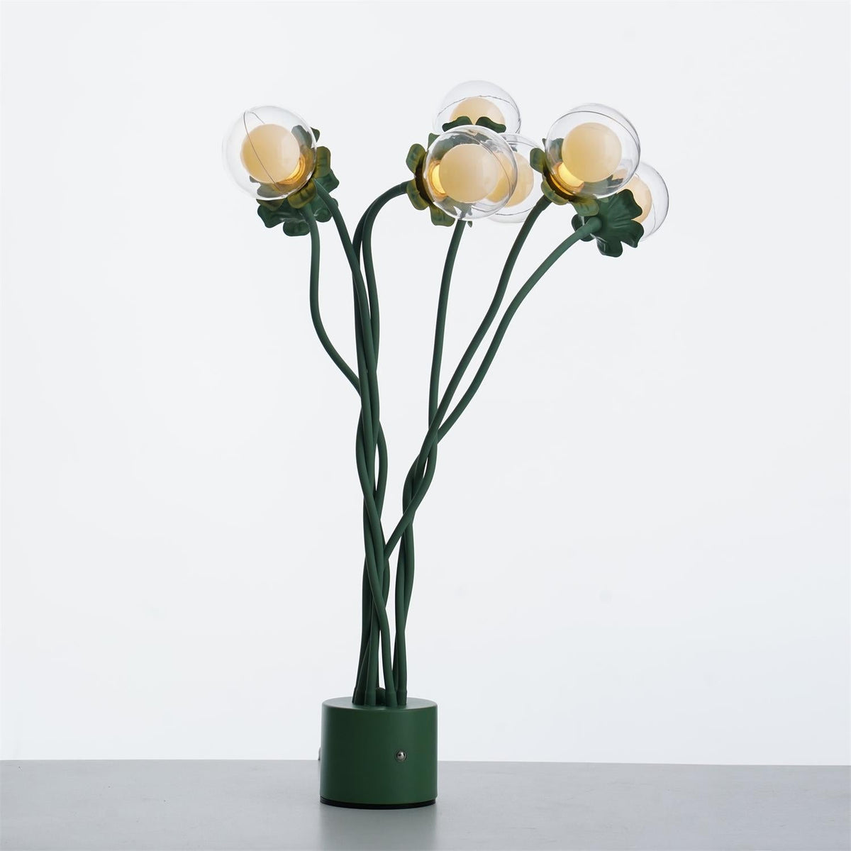 Viraoora Table Lamp