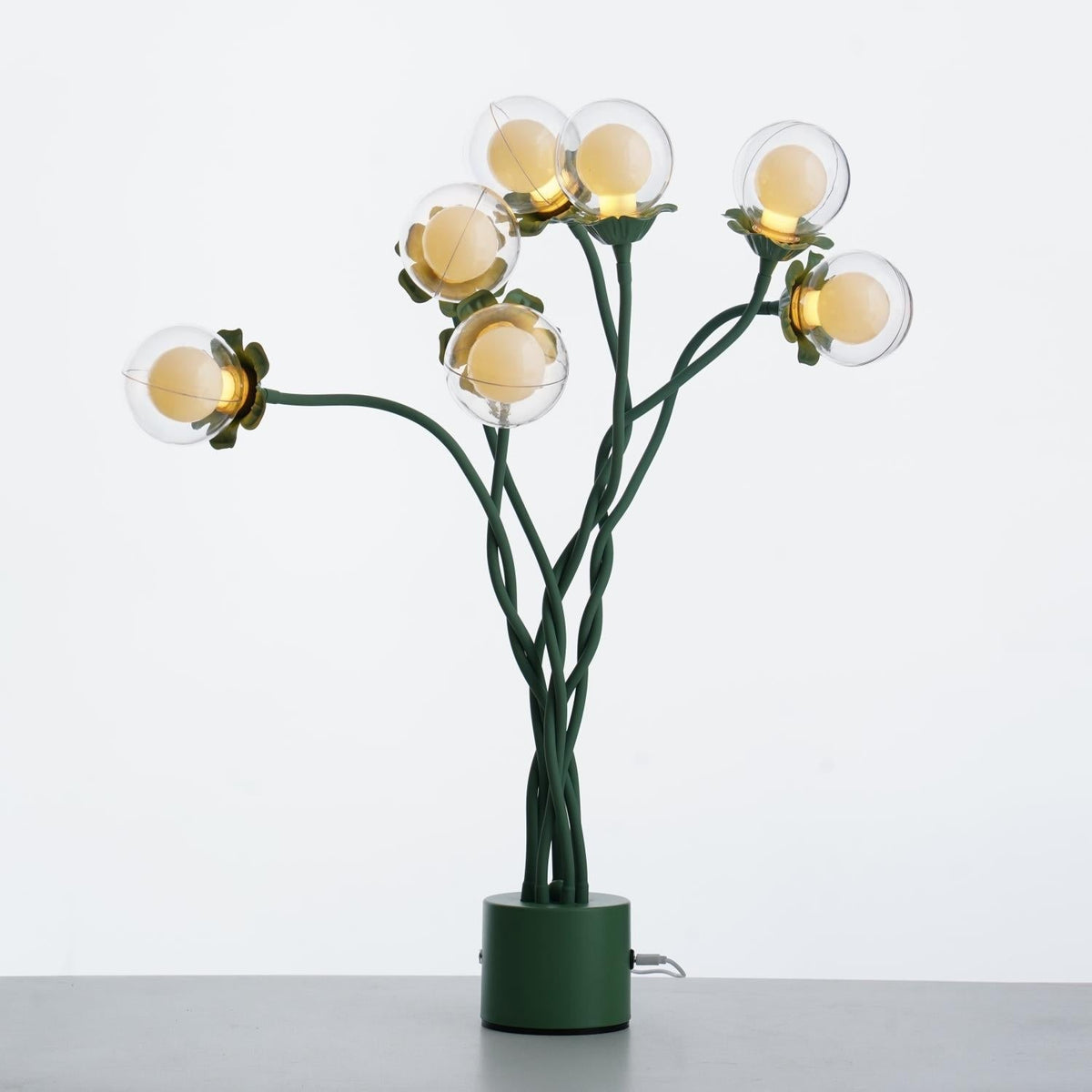Viraoora Table Lamp