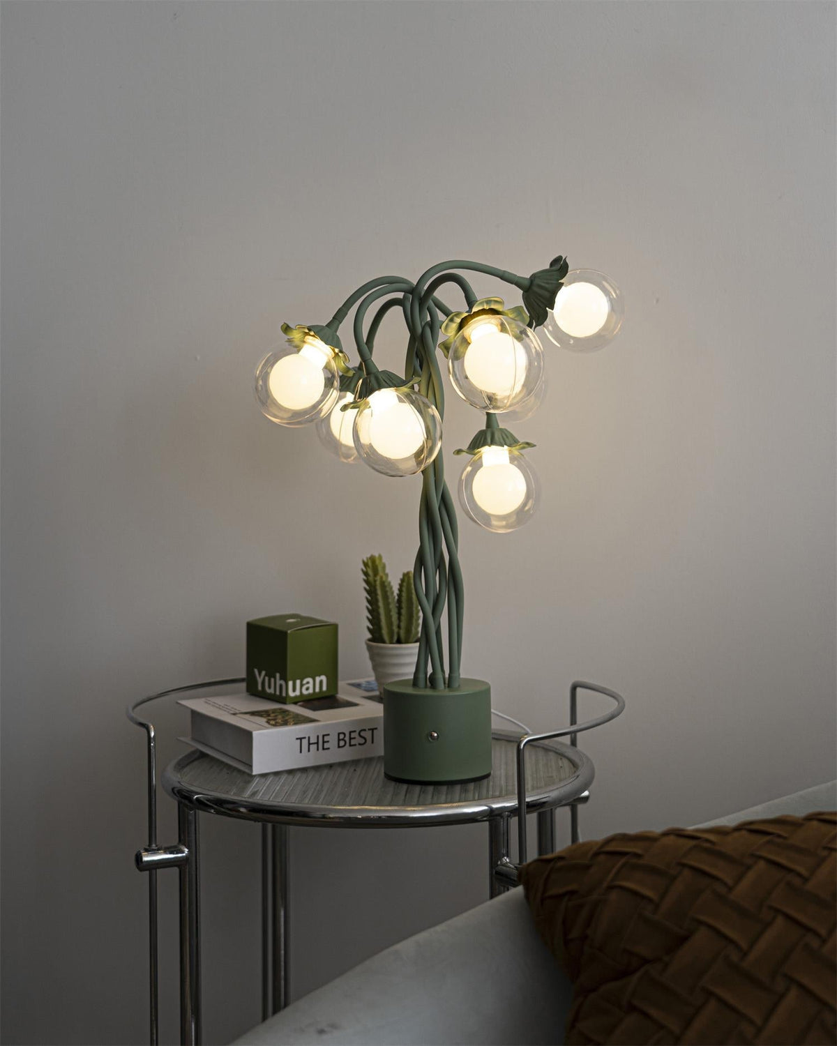 Viraoora Table Lamp