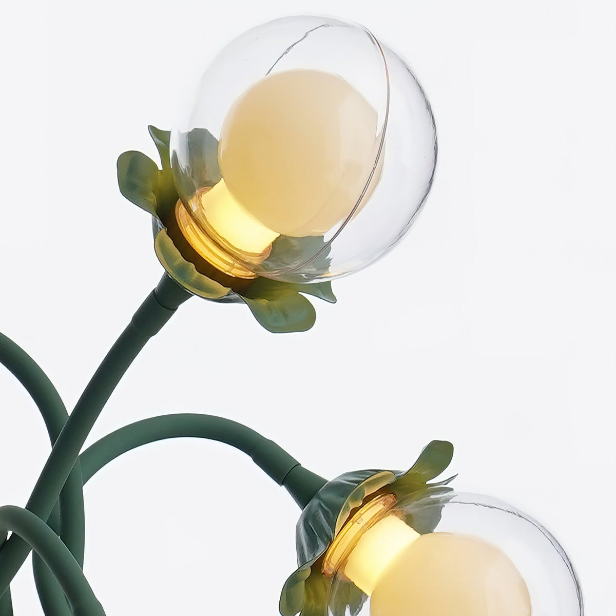 Viraoora Table Lamp