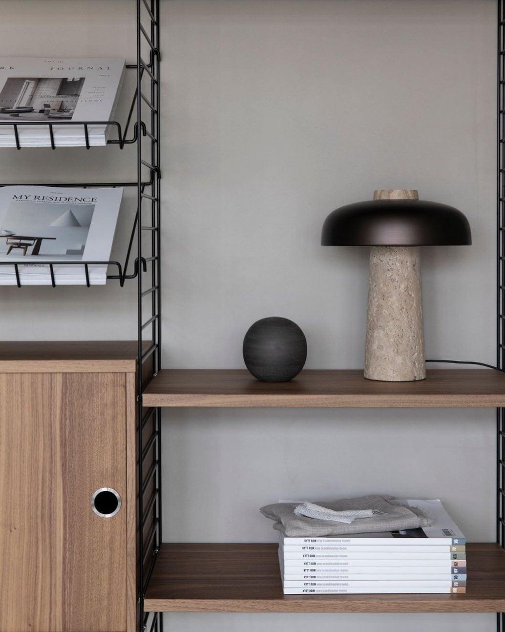 Tavivira svampeformet travertinbordlampe